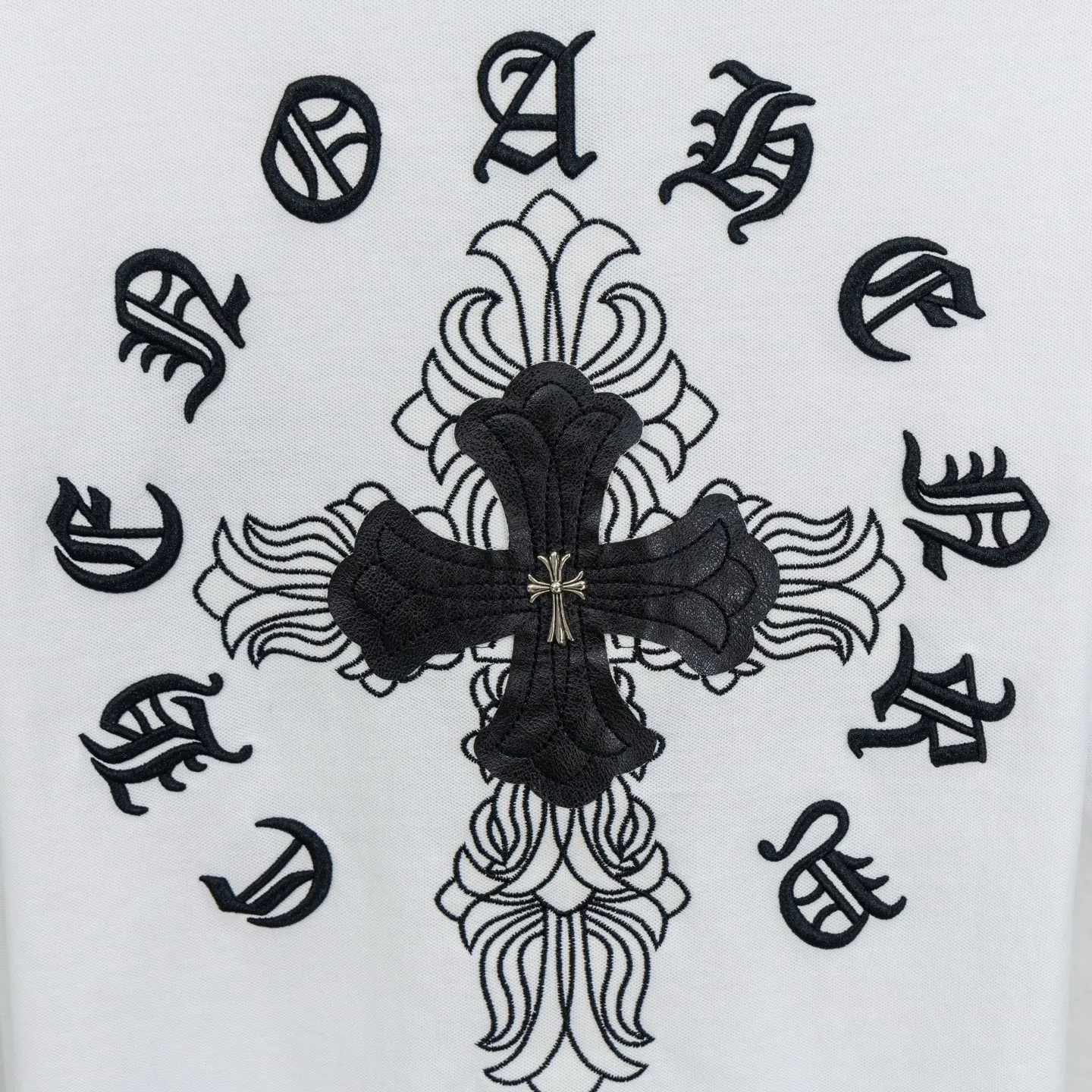 ：F 82 （ ） CH➡️ ✝️logo polo T Same Style ， ， 。 😎 Size：M-XXL